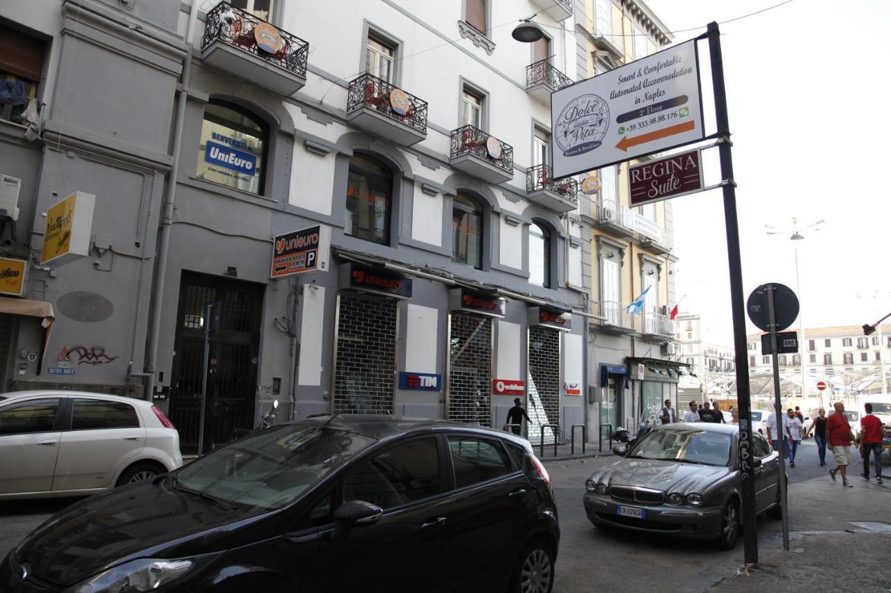 Dolce Vita Rooms & Breakfast Napoli Bagian luar foto