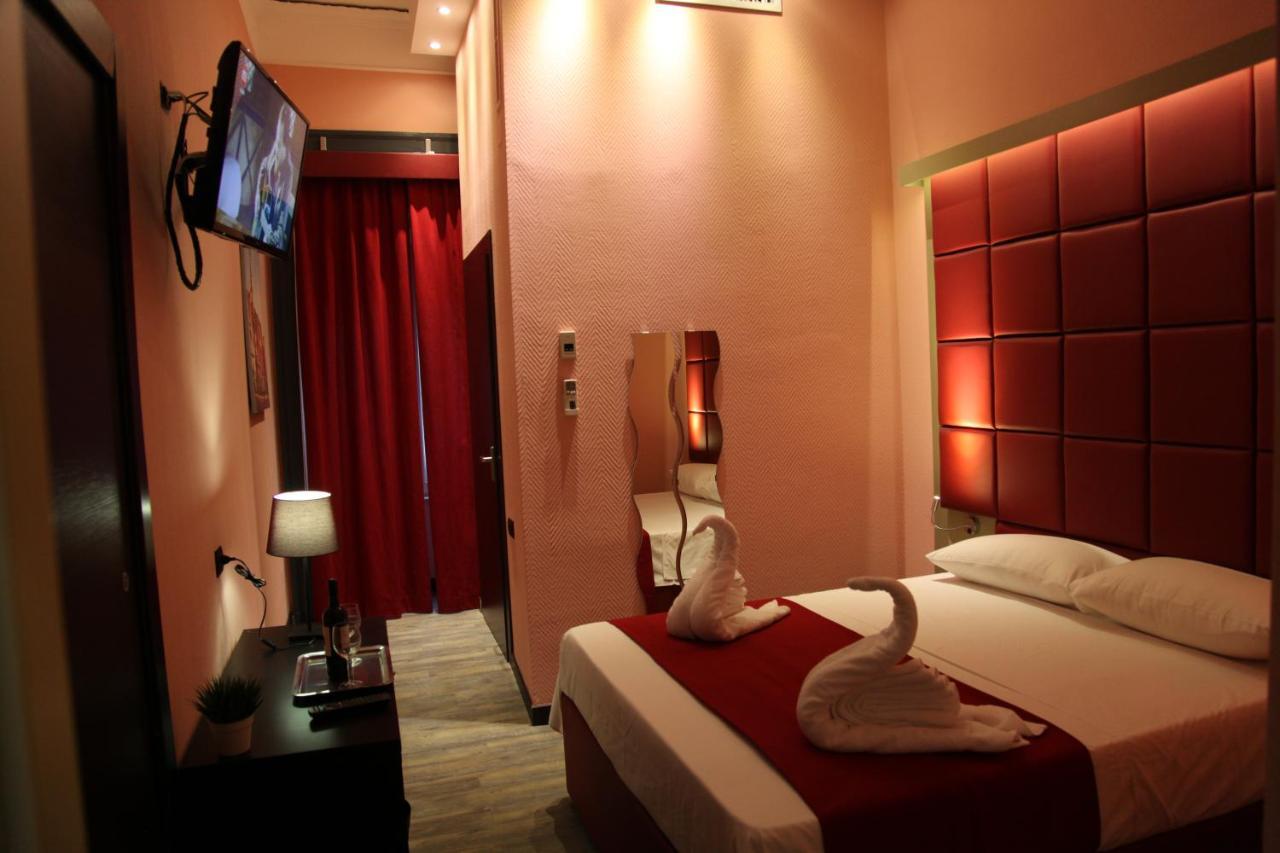 Dolce Vita Rooms & Breakfast Napoli Bagian luar foto